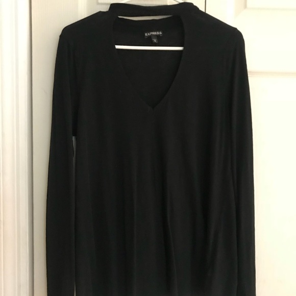 Lots of clothing items sizes small and medium! - Picture 6 of 8